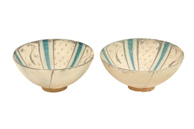 Lot 4 - TWO KASHAN POTTERY BOWLS WITH TURQUOISE AND BLACK RADIATING BANDS