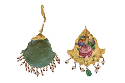 Lot 46 - TWO POLYCHROME-PAINTED ENAMELLED GOLD PENDANTS WITH FEMALE PORTRAITS