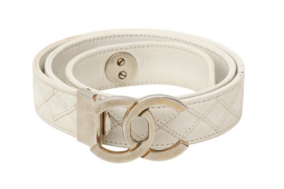 Lot 221 - Chanel White CC Turnlock Slim Belt - Size 80