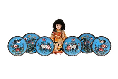 Lot 627 - SIX JAPANESE CLOISONNÉ ENAMEL DISHES AND A DOLL