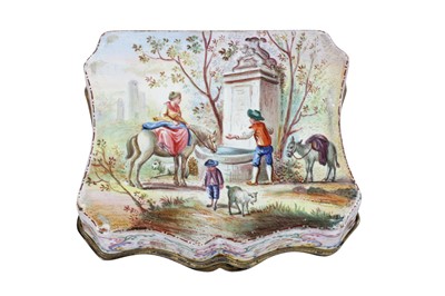 Lot 133 - A 19TH CENTURY EUROPEAN ENAMEL SNUFF BOX