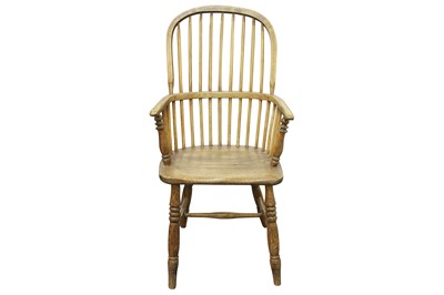 Lot 390 - A NINETEENTH CENTURY ASH AND ELM WINDSOR CHAIR