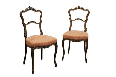 Lot 381 - A PAIR OF FRENCH CARVED BEECH SALON CHAIRS