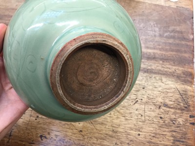 Lot 62 - A CHINESE LONGQUAN CELADON 'FIGURATIVE' BOWL