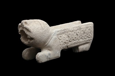 Lot 515 - A CARVED WHITE MARBLE SPOUT IN THE SHAPE OF A LION