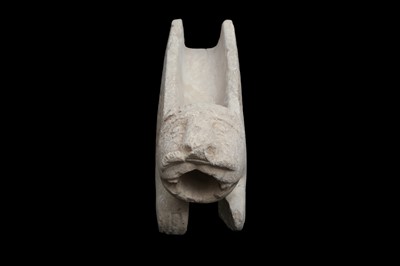Lot 515 - A CARVED WHITE MARBLE SPOUT IN THE SHAPE OF A LION