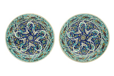 Lot 270 - A PAIR OF POLYCHROME-PAINTED KUTAHYA POTTERY DISHES