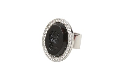 Lot 614 - Dolce & Gabbana Black Cameo Ring