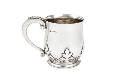 Lot 574 - A George V sterling silver pint mug, Birmingham 1931 by Mappin and Webb