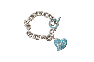 Lot 139 - Vivienne Westwood Heart Charm Chunky Bracelet