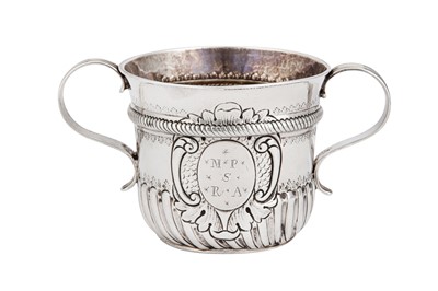 Lot 712 - A good Queen Anne Britannia standard silver porringer, London 1708 by Thomas Parr (free. 8th Aug 1694)