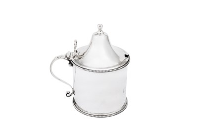 Lot 645 - A George III sterling silver mustard pot, London 1786 by Hester Bateman