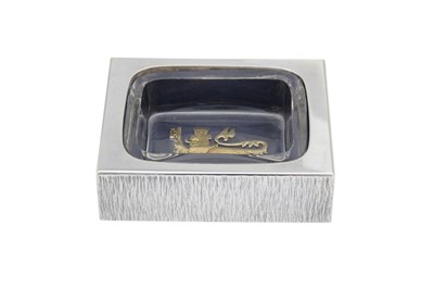 Lot 556 - An Elizabeth II modernist sterling silver ashtray, London 1972 by Gerald Benney (1930-2008)