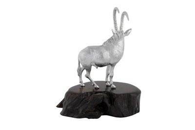 Lot 174 - A contemporary Zimbabwean silver model of a Sable antelope, Harare 2015 by Patrick Mavros