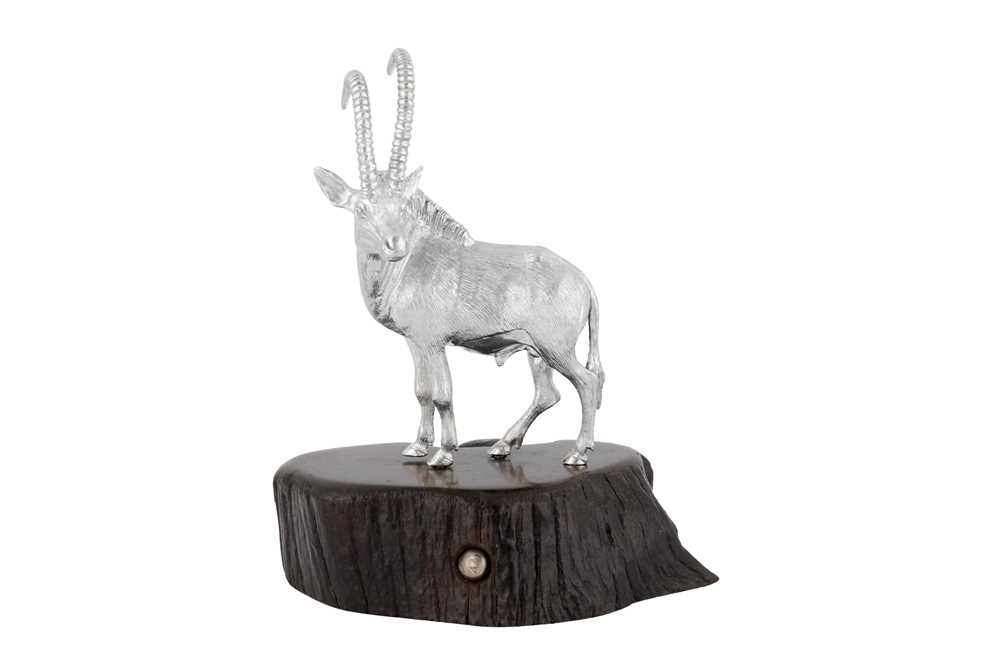 Lot 174 - A contemporary Zimbabwean silver model of a Sable antelope, Harare 2015 by Patrick Mavros