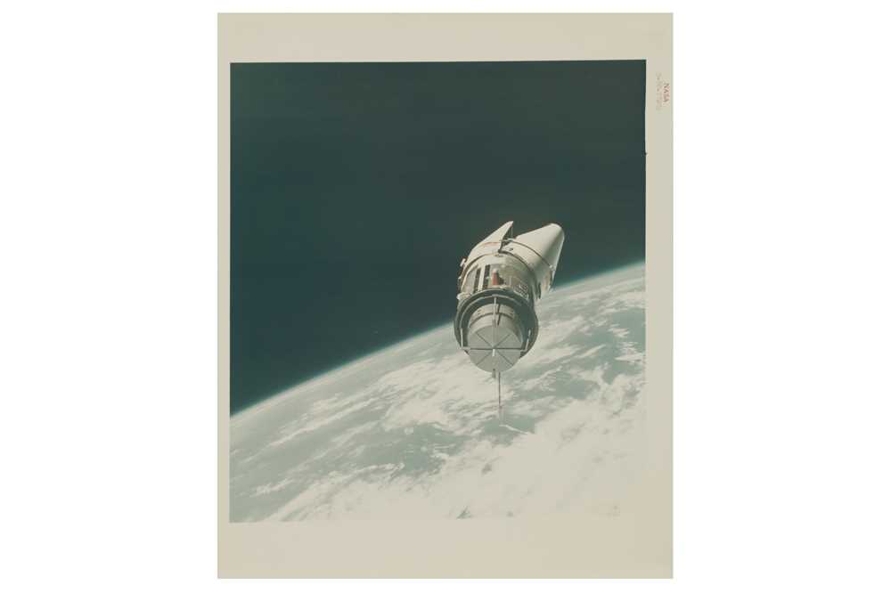 Lot 11 - Gemini IX-A The Angry Alligator Above The Earth Horizon