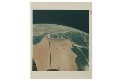 Lot 359 - Gemini 11 Earth Orbit View