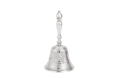 Lot 597 - An early Victorian sterling silver table bell, London 1838 by John and Henry Lias