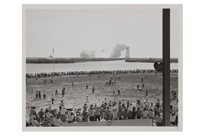 Lot 68 - Apollo 11: Onlookers at Launch Site