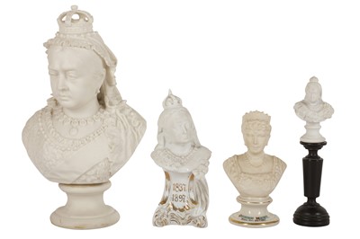 Lot 687 - GROUP OF CERAMIC ROYALTY