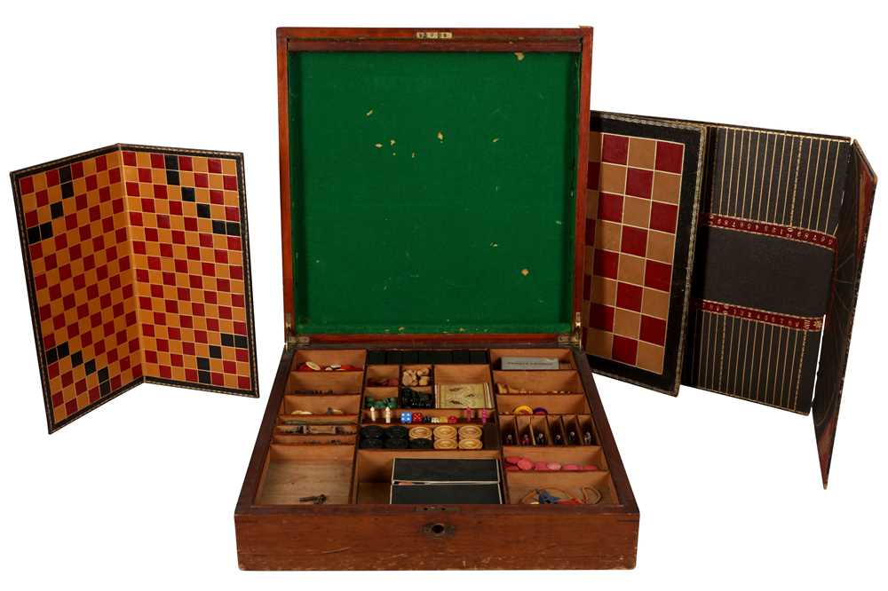 Lot 783 - GAMES COMPENDIUM
