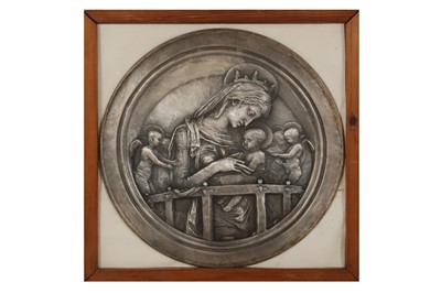 Lot 208 - A STERLING SILVER FILLED ROUNDEL OF THE 'CELLINI MADONNA' AFTER DONATELLO