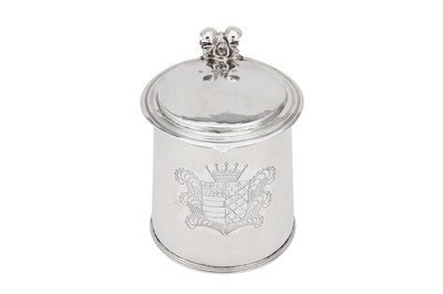 Lot 729 - A large and fine Charles II sterling silver tankard, London 1677 by Arthur Manwaring (free 1643, d.1678)