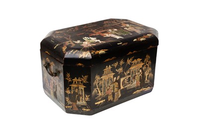 Lot 76 - A CHINESE GILT-DECORATED BLACK LACQUER 'FIGURAL' TEA CADDY