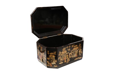 Lot 76 - A CHINESE GILT-DECORATED BLACK LACQUER 'FIGURAL' TEA CADDY
