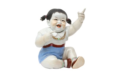 Lot 277 - A CHINESE PORCELAIN FIGURE OF A GIRL