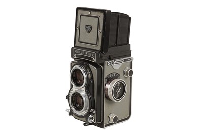 Lot 232 - A Rolleiflex T TLR Camera