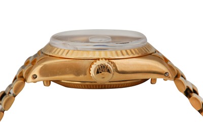 Lot 84 - ROLEX.