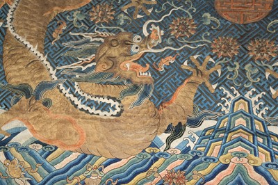 Lot 354 - A LARGE CHINESE EMBROIDERED 'DRAGON' PANEL