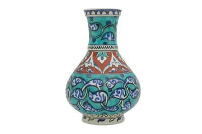 Lot 501 - AN OTTOMAN REVIVAL IZNIK-STYLE POTTERY VASE