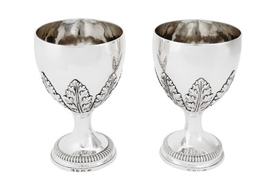 Lot 667 - A pair of George III sterling silver goblets, London 1772 by Aaron Lestourgeon (first reg. alone 27th June 1771)