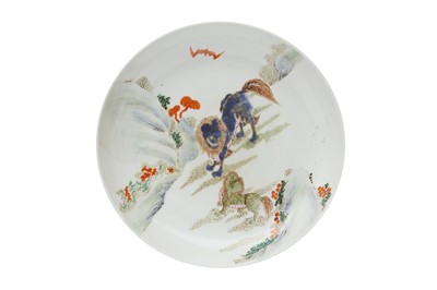 Lot 275 - A LARGE CHINESE FAMILLE-VERTE 'LION DOGS' DISH
