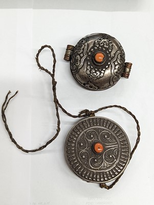 Lot 366 - A COLLECTION OF TIBETAN JEWELLERY AND AMULETS