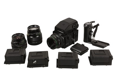 Lot 199 - A Bronica ETRS Medium Format SLR Outfit