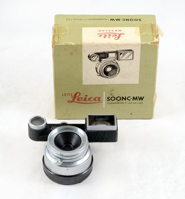 Lot 301 - Leica 3.5cm f3.5 Summaron M Lens with Goggles.