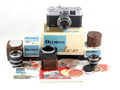 Lot 50 - Boxed Olympus Ace Outfit.