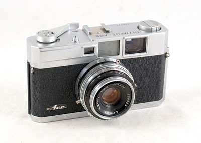 Lot 50 - Boxed Olympus Ace Outfit.