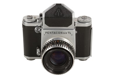 Lot 206 - A Pentacon Six TL Medium Format SLR Outfit