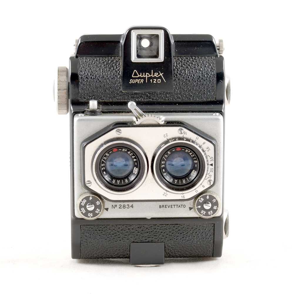 Lot 375 - A Duplex Super 120 Roll Film Stereo Camera.