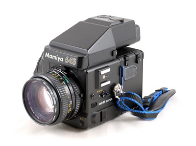 Lot 5 - An Extensive Mamiya 645 Super Outfit.