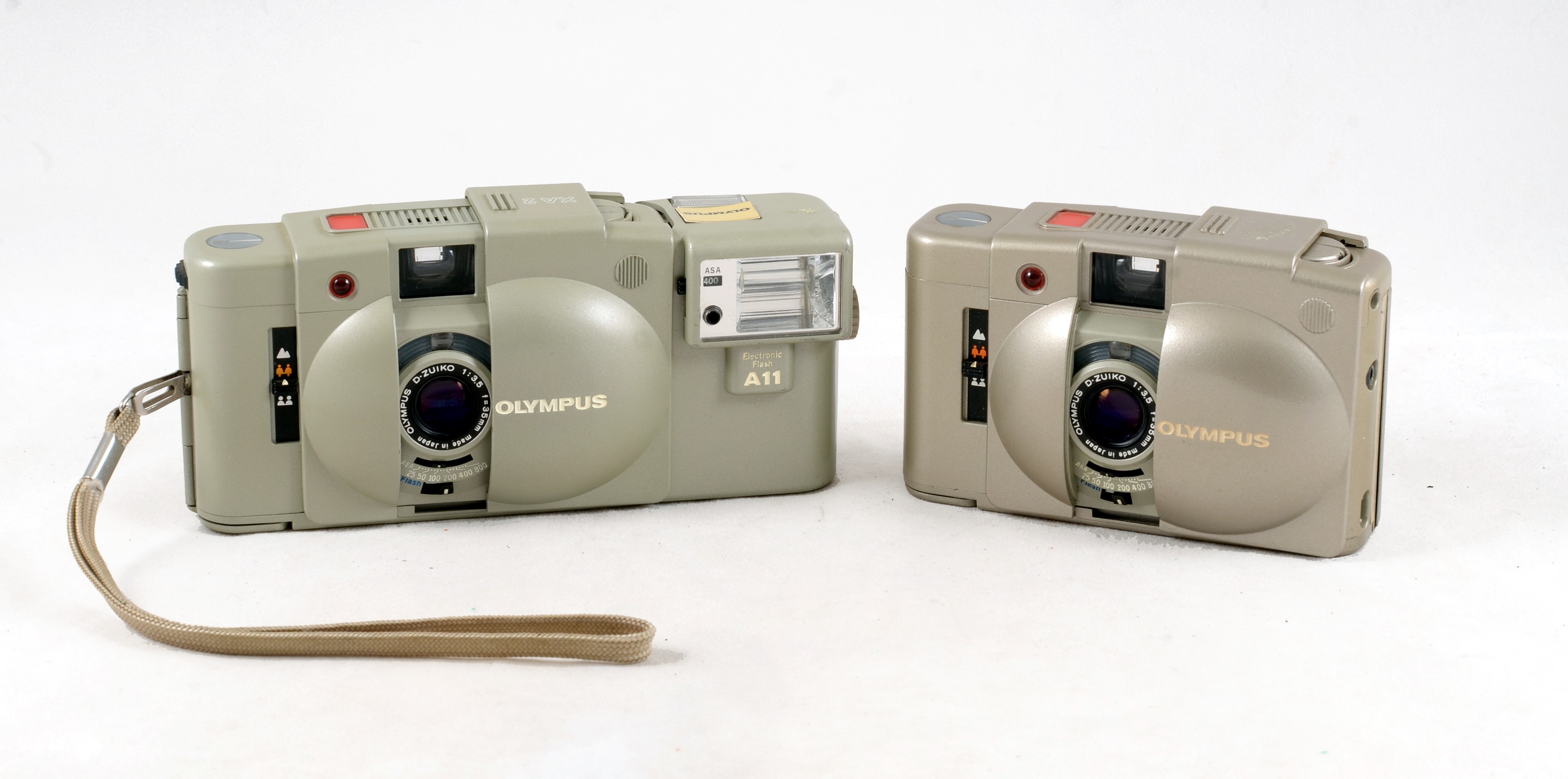 OLYMPUS XA2 アーバンホワイト OLYMPUS XA2 アーバンホワイト オリンパスXA2アーバンホワイト