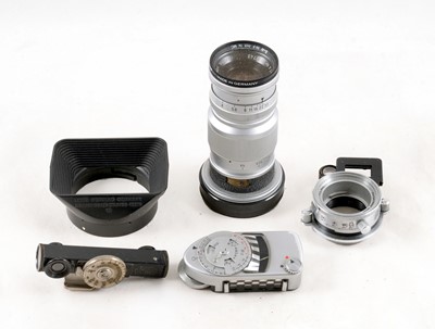 Lot 314 - A Small Collection of Leica Accessories.