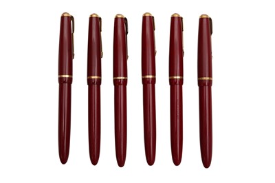 Lot 350 - A GROUP OF FIVE RED PARKER SLIMFOLD FOUNTAIN PENS