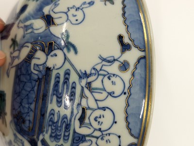 Lot 550 - A CHINESE BLUE AND WHITE 'BOYS' BOWL