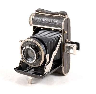 Lot 117 - A Very Rare Semi-Olympus Camera and its' Forerunners.