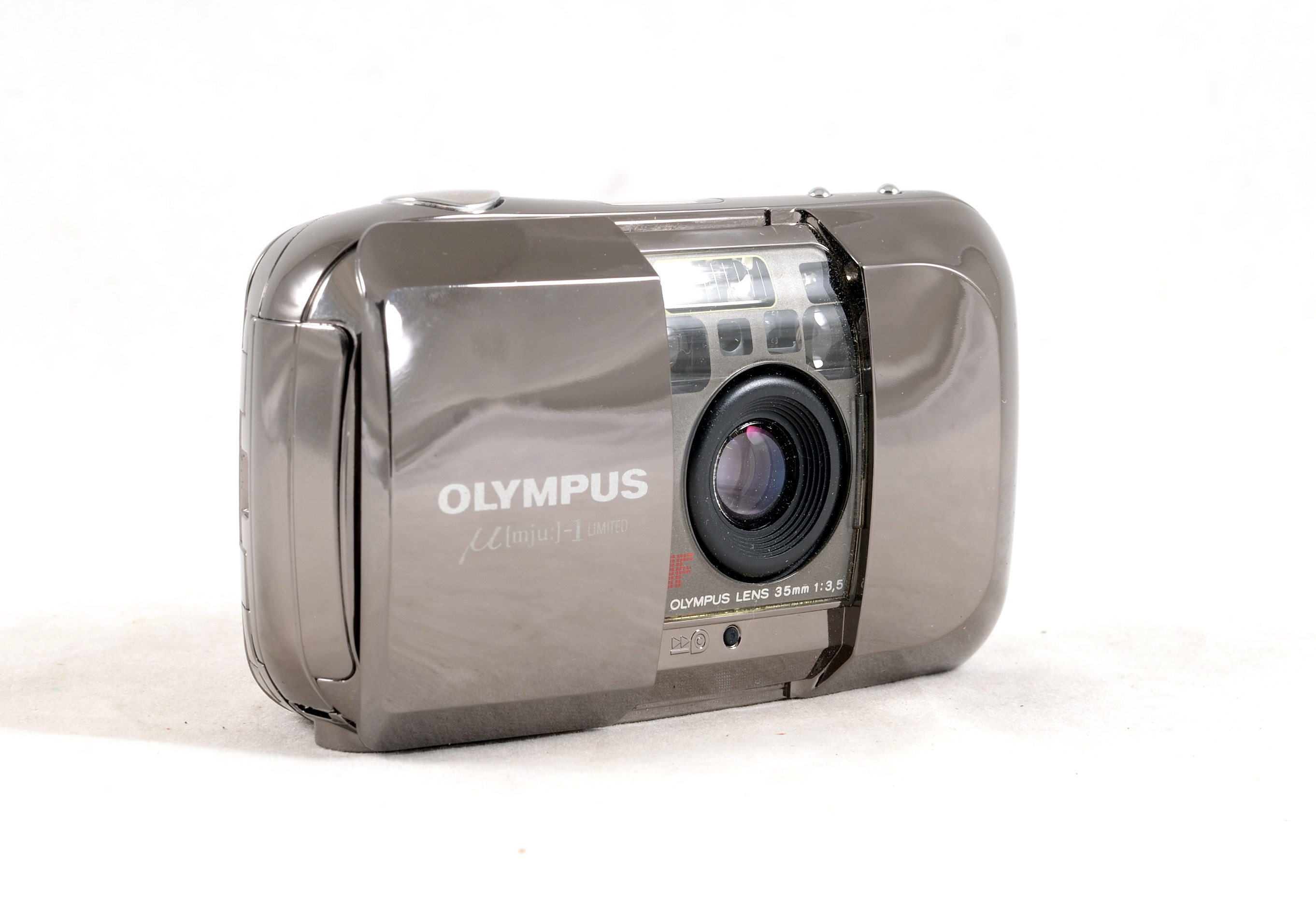 Lot 73 - A Rare Chrome Olympus MJU I Limited Edition